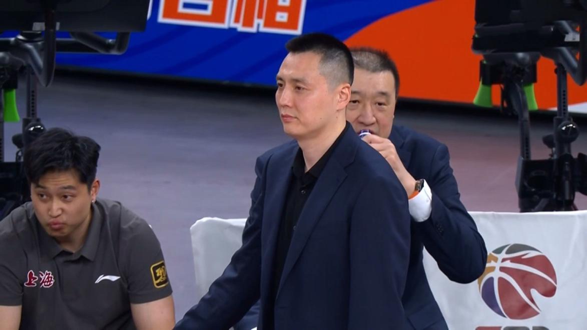 上海男篮逆转胜利，令对手猝不及防的简单介绍