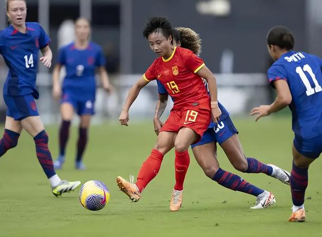 关于美国女足夺取胜利，晋级强赛的信息
