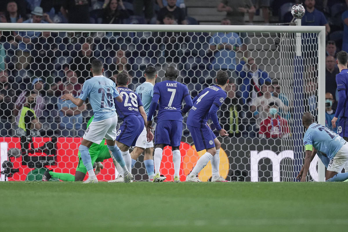 巴塞罗那惨遭曼城逆转，被淘汰出局