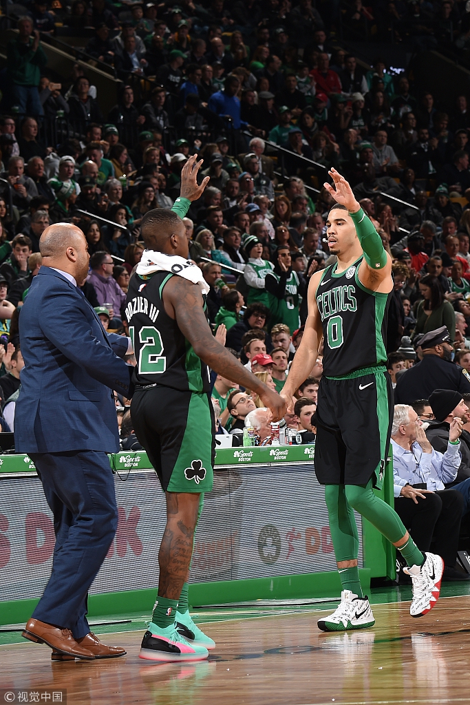 开云官网-四川队力克鹈鹕，塔图姆点燃赛场