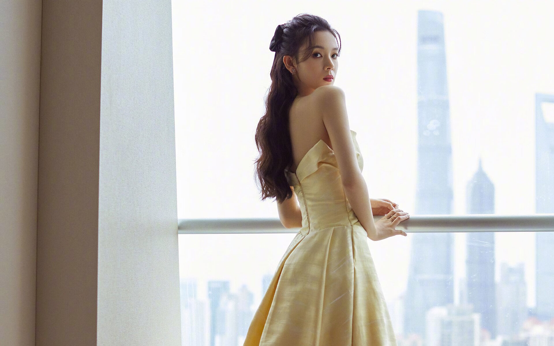 开云体育app-红线转速,当莱万在职业生涯弯道处连续超越